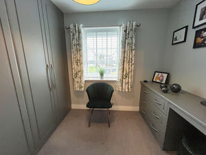 Photo 8- click for photo gallery